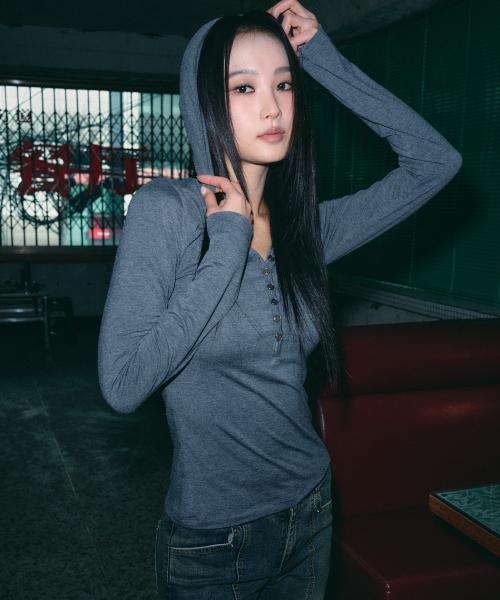 후디 버튼 다운 롱 슬리브 [차콜 그레이]