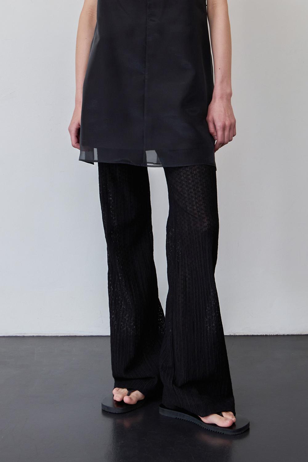 [Shipping 5/16] Eyelet Lace Layered Pants - Black