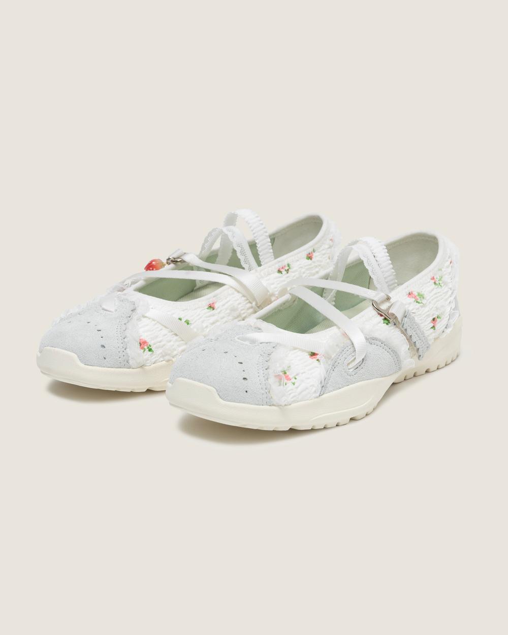 [졸리레이드 X 플러피시트러스] Rococo Leto sandals (White)