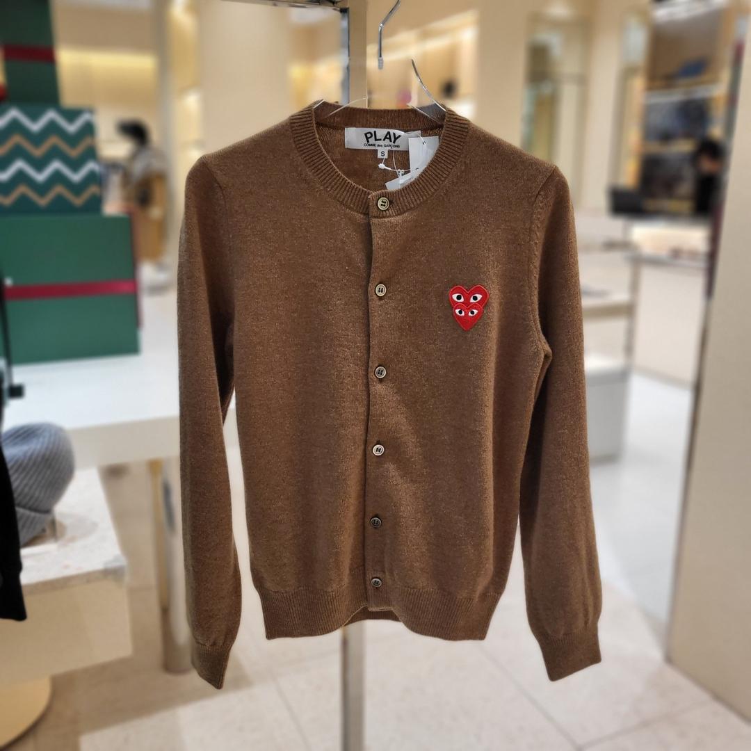 P1N075 (더블하트 라운드 가디건)