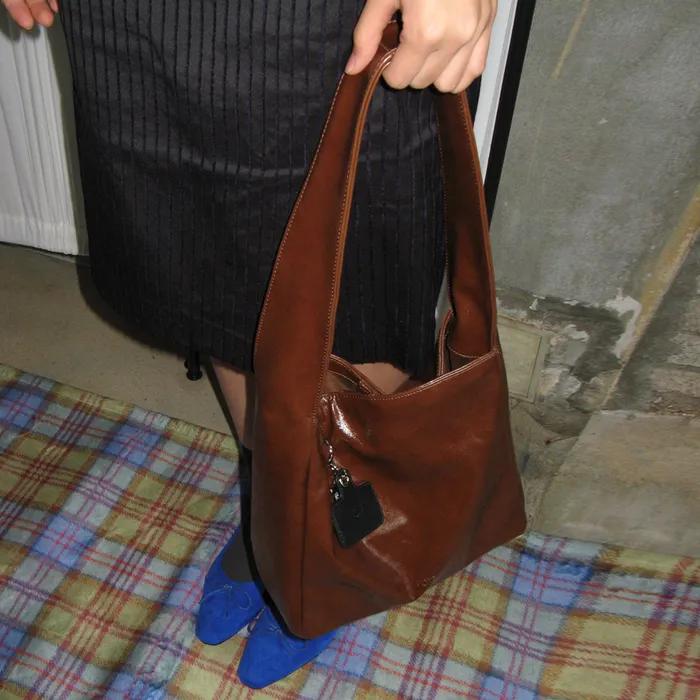 0008 Square Shoulder Bag_Leather Brown