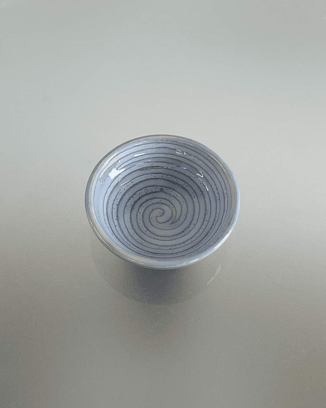 (Ceramic) Blue whirl