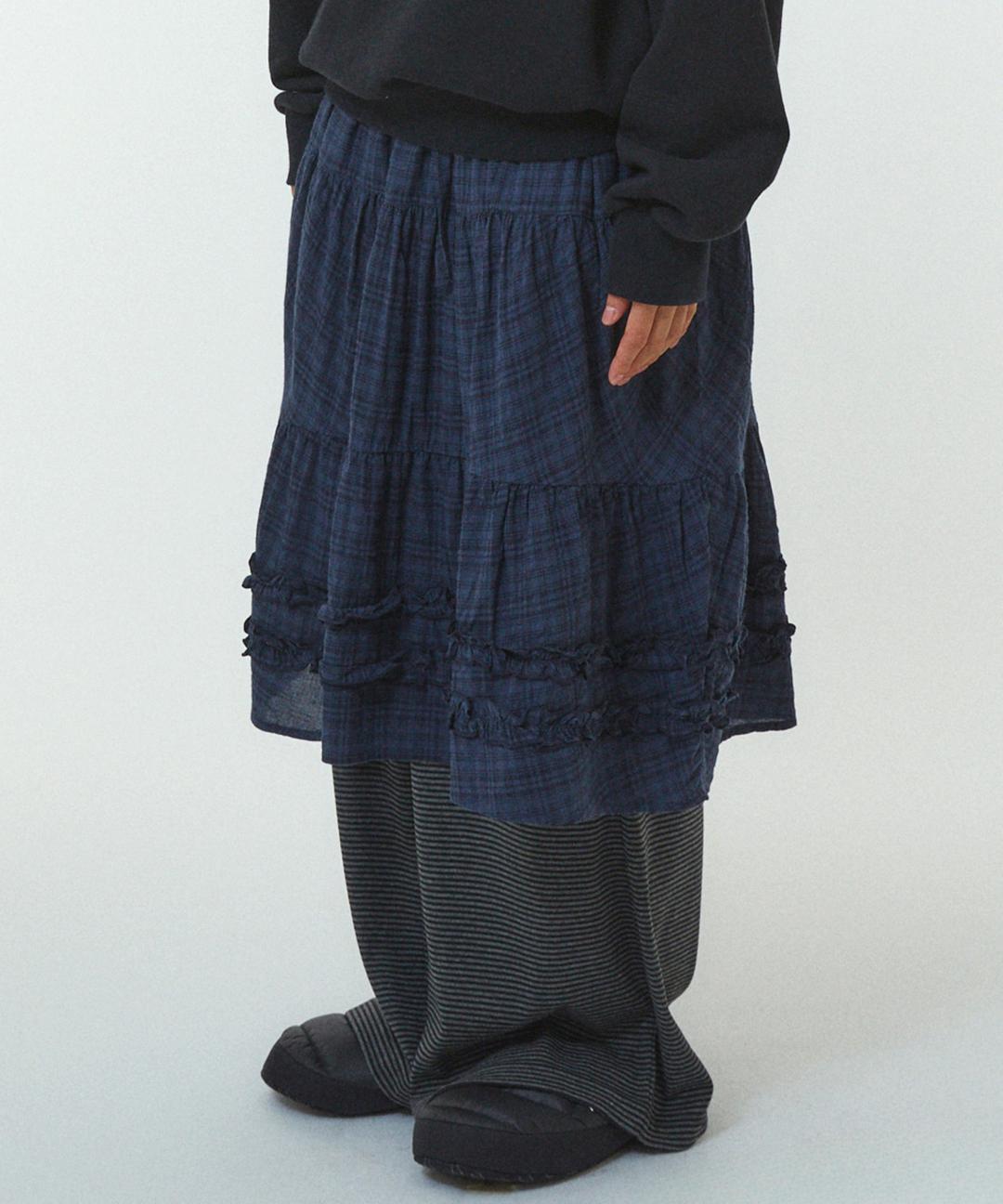 FRILL LINE SKIRT [NAVY]