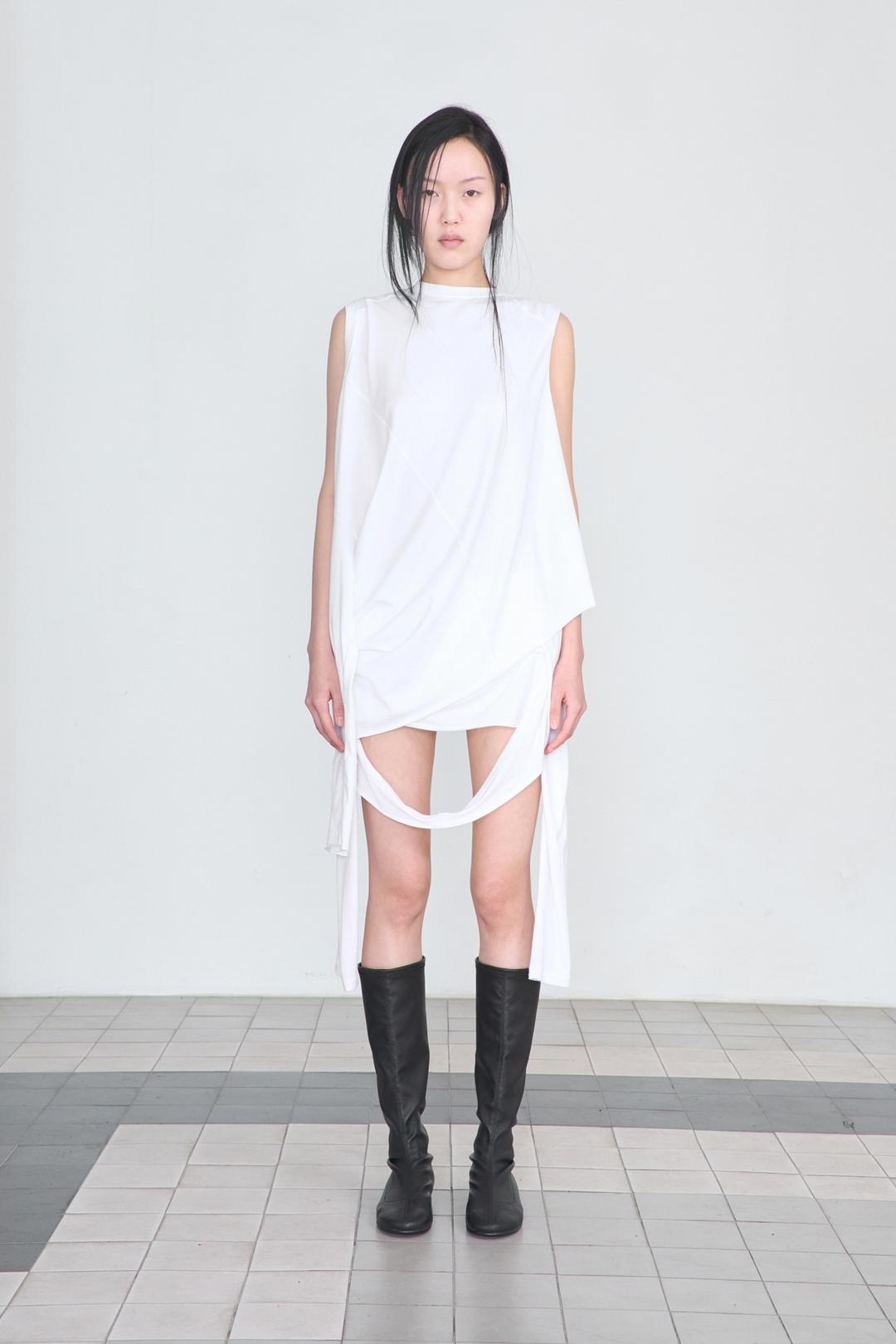 Cut Out Block Top _ White