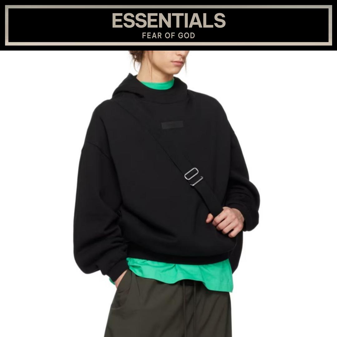 피오갓 에센셜 블랙 패치 로고 코튼 블렌드 플리스 후드 티셔츠