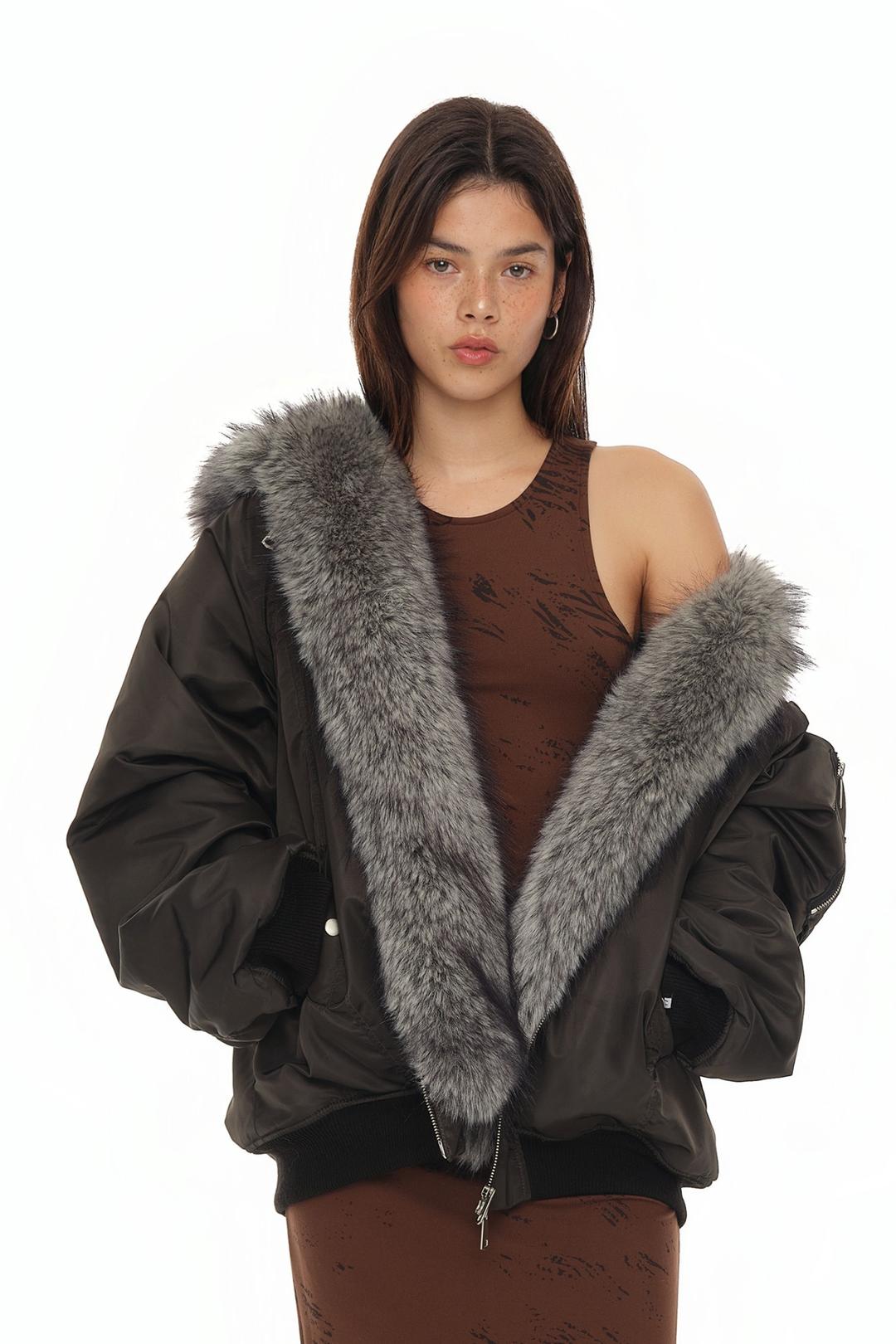 [11. 13 순차적 출고 예정] FAUX FUR BOMBER JACKET (CHARCOAL)
