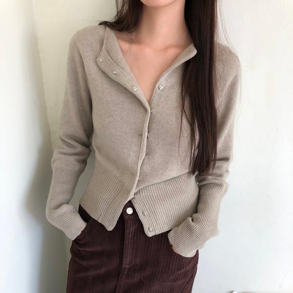Flap wool cardigan