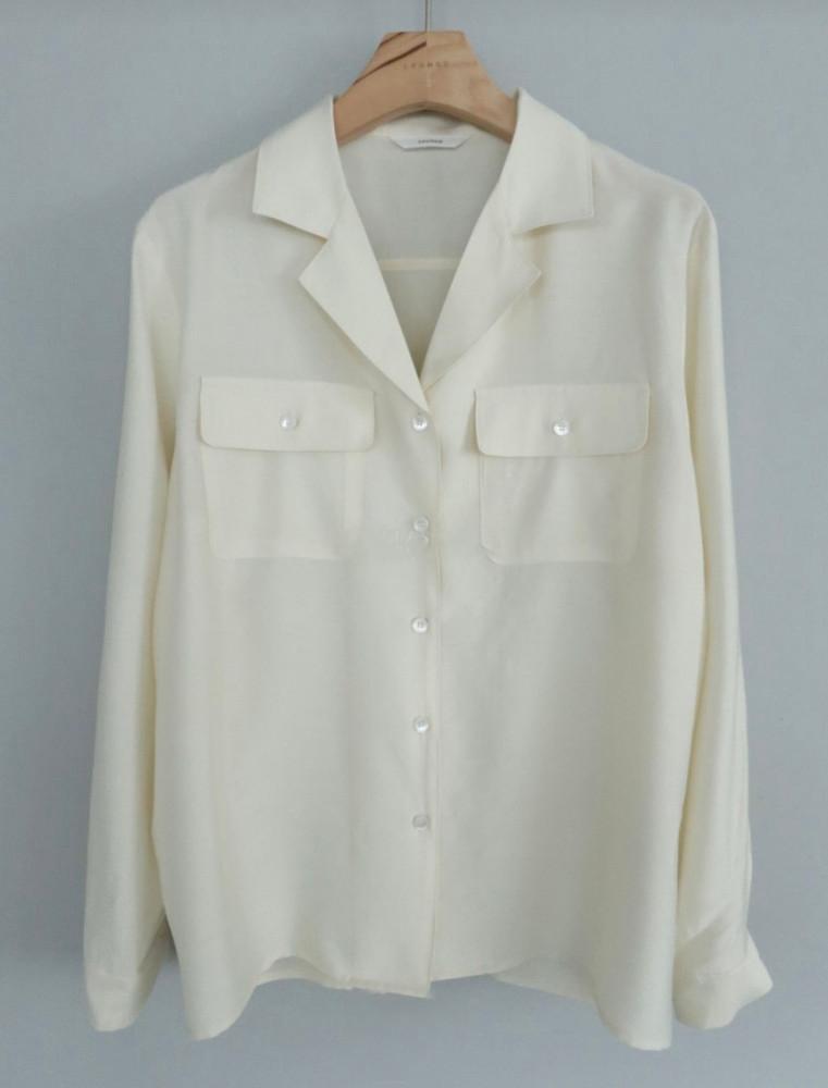 라운지 소프트 투 포켓 카라 블라우스