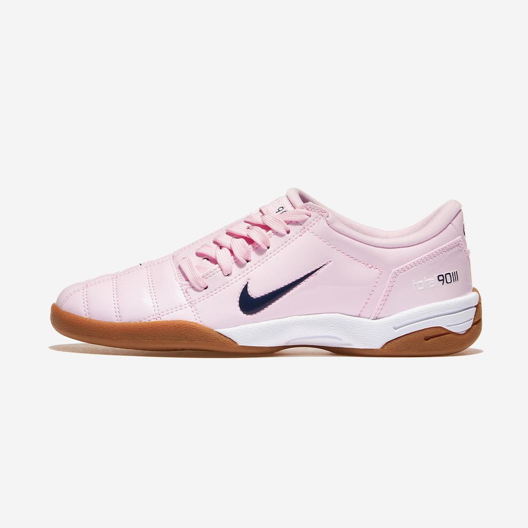 우먼스 나이키 T90 페이턴트