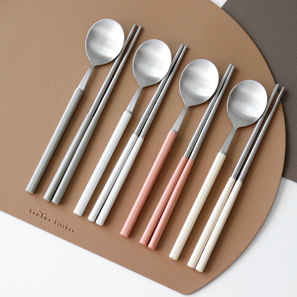 [1+1] 2인세트 연예인수저 카모메키친 컬러무드 수저세트 숟가락 2개 젓가락 2개