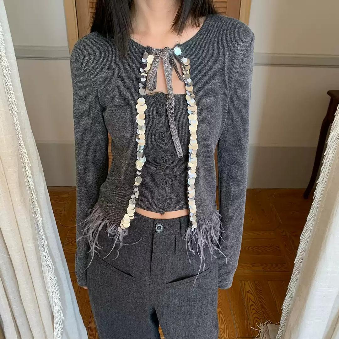 Les Fortes 그레이 가디건 페이크 투피스 다이아몬드 비즈 롱슬리브 니트