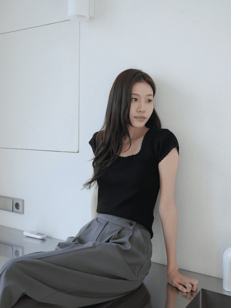 [NouArté] 루아 레이스 스퀘어 탑 (블랙)