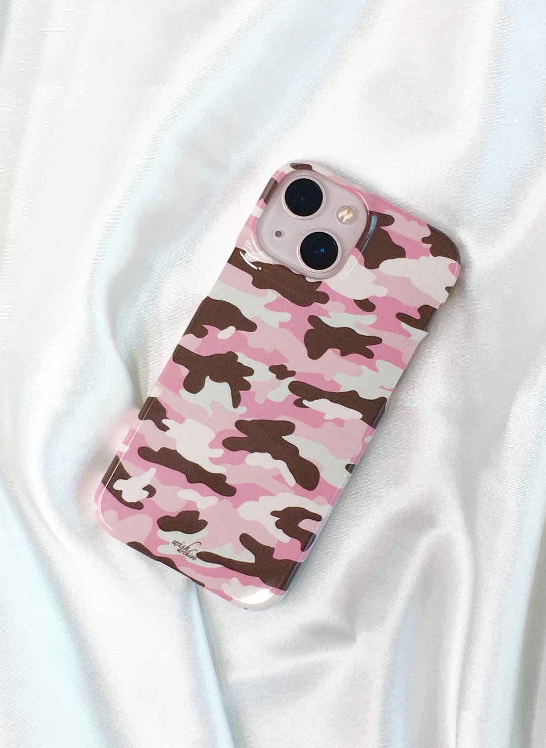 Camo Case (Strawberry Choco)