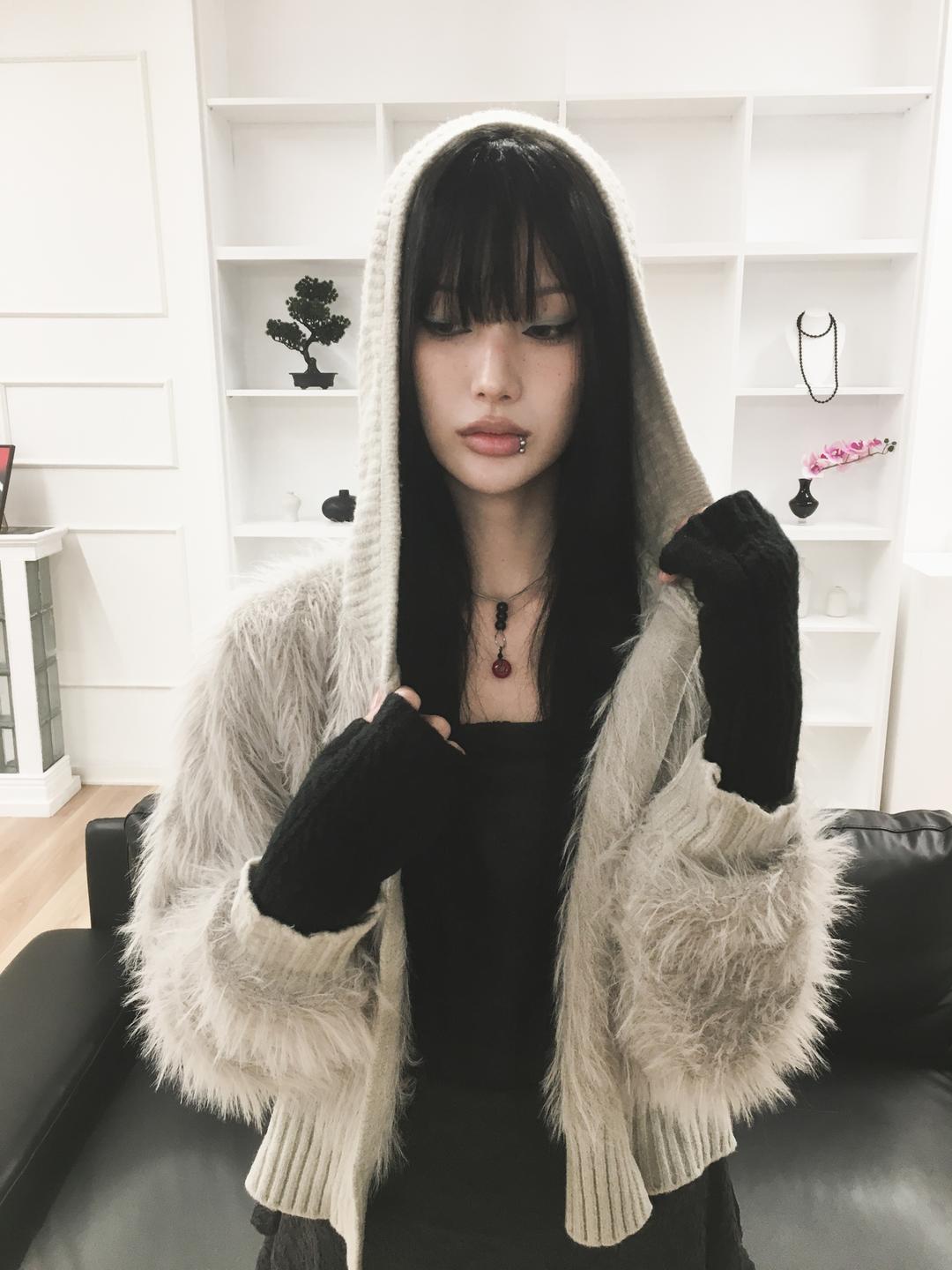 [Sepia] Fur hood cardigan (Gray)