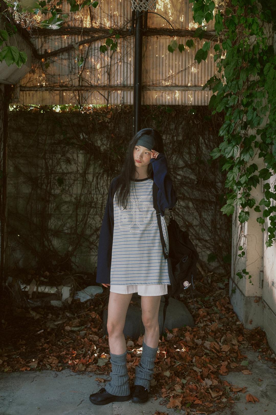 [2ND] EMBROIDERY GRAPHIC STRIPE T-SHIRT (BLUE)