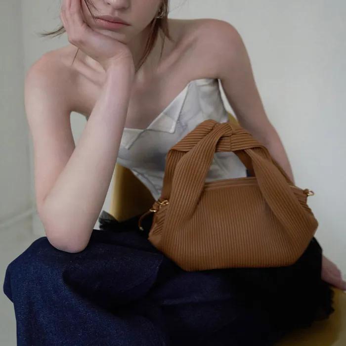 Pli Tote 30_RCBTX25152CMX
