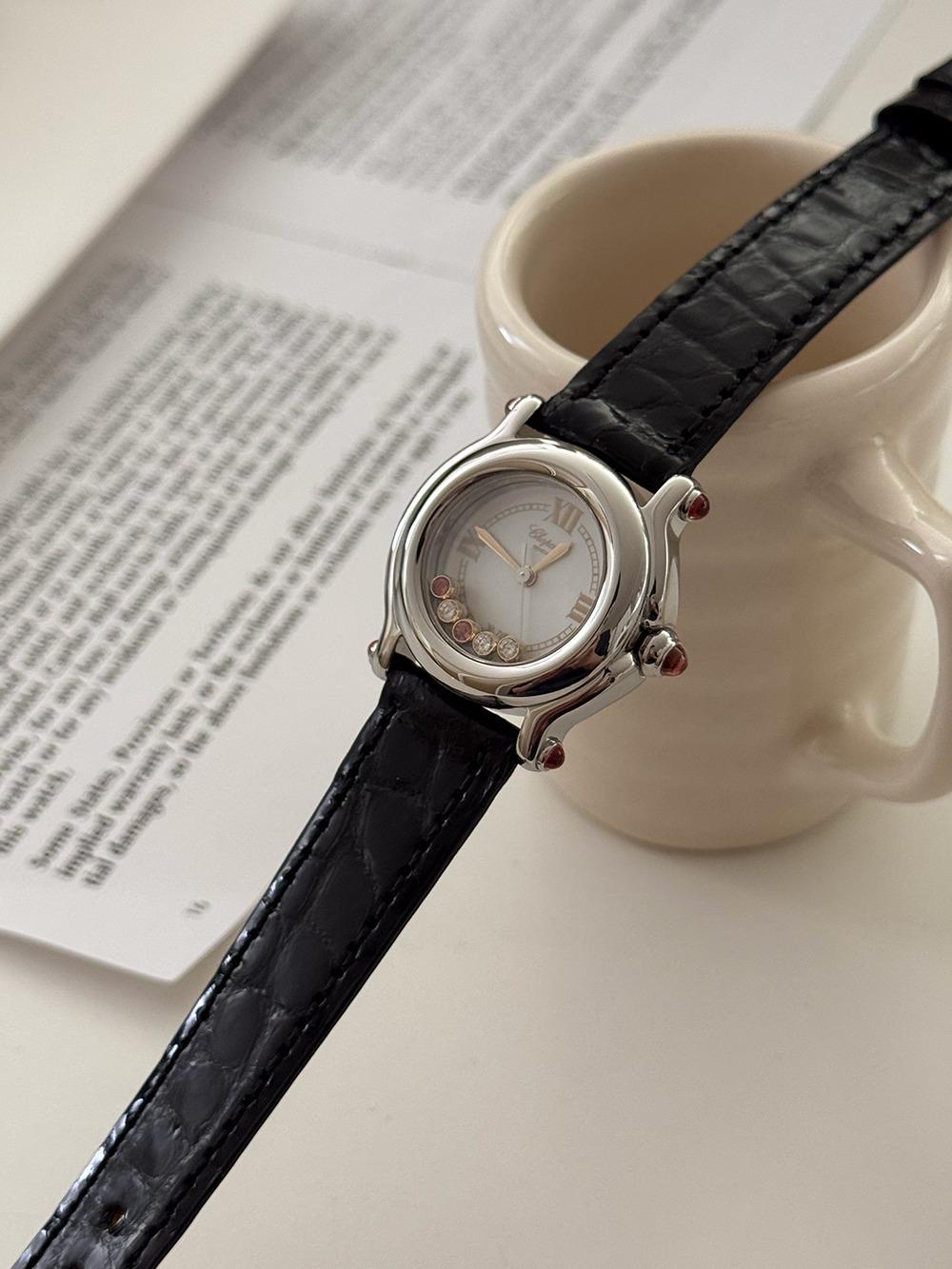 Chopard Happy Sport – 5 Floating Jewels, Soft Amber Accent