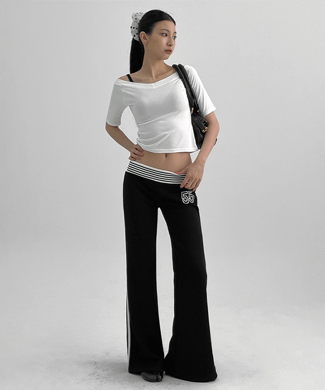 블랙업 칠라브 넘버 로우 부츠컷 밴딩팬츠