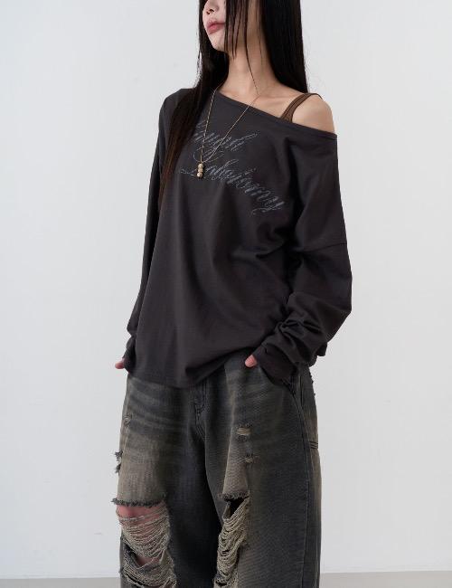 로웨어 laugh off shoulder tee