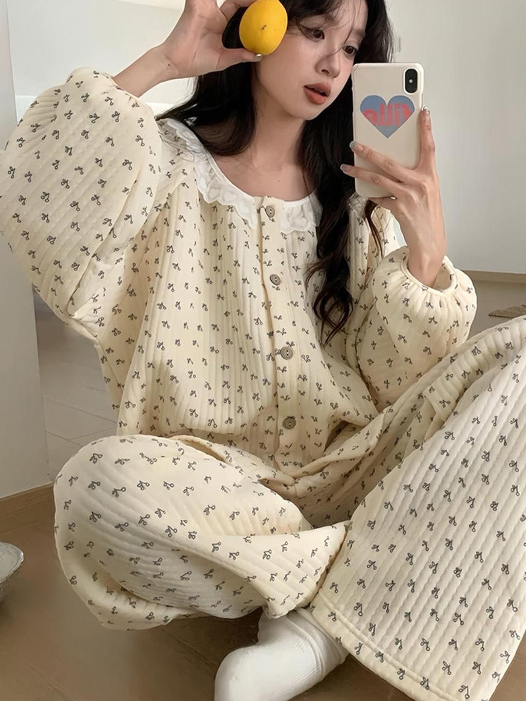 [여성] 잔꽃 누빔 파자마