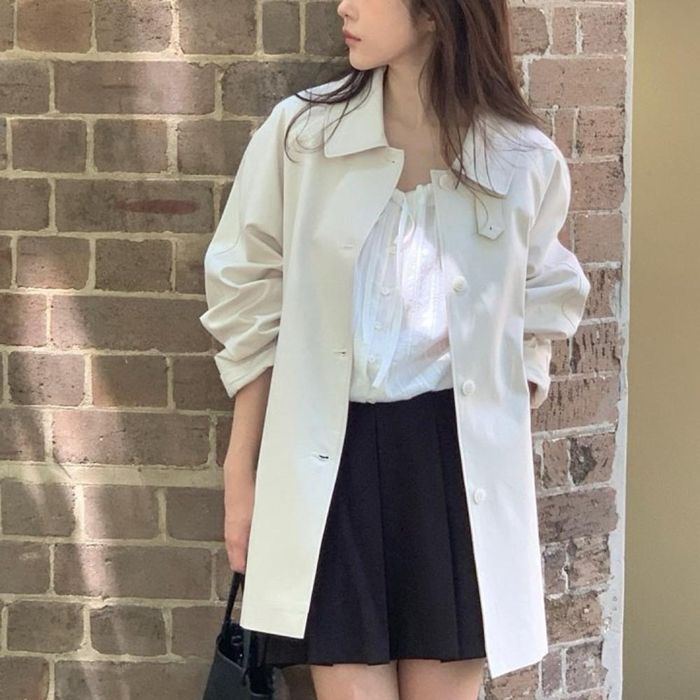 베르가못 하프 트렌치 코트2402 봄 오피스 하객룩 아우터