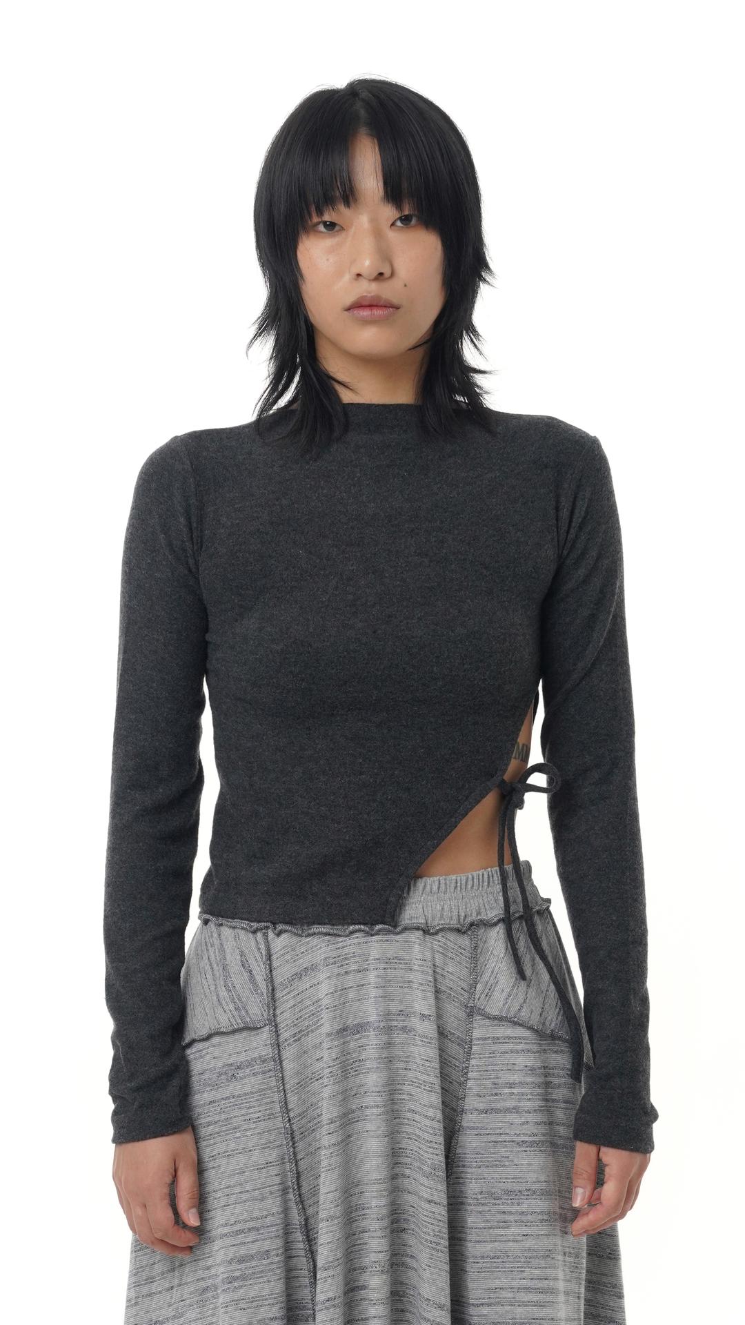 Side slit top_charcoal