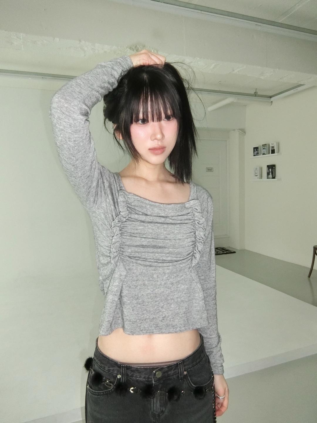 Ruffle Tee (3 Colors)