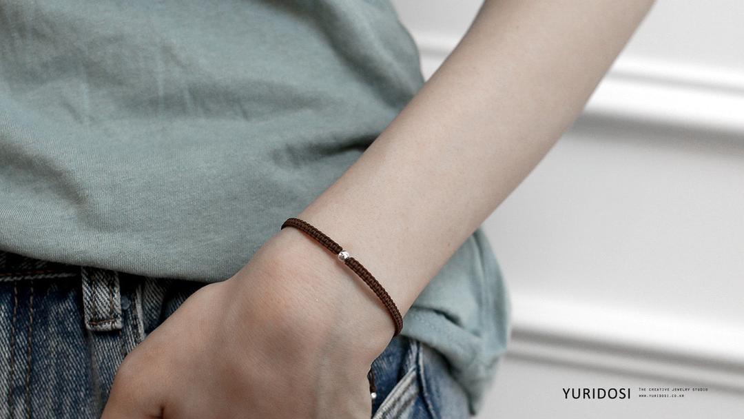 Handmade Knot Bracelet with 925 Silver Ball