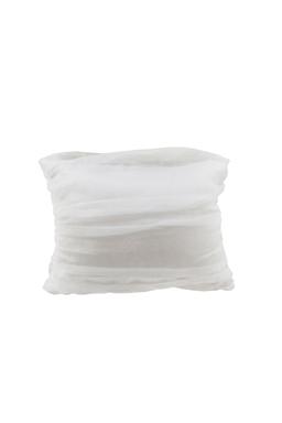 white fold pillow cover