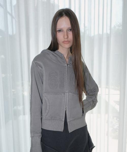 APPLIQUE PIGMENT SWEAT ZIP-UP [GRAY]