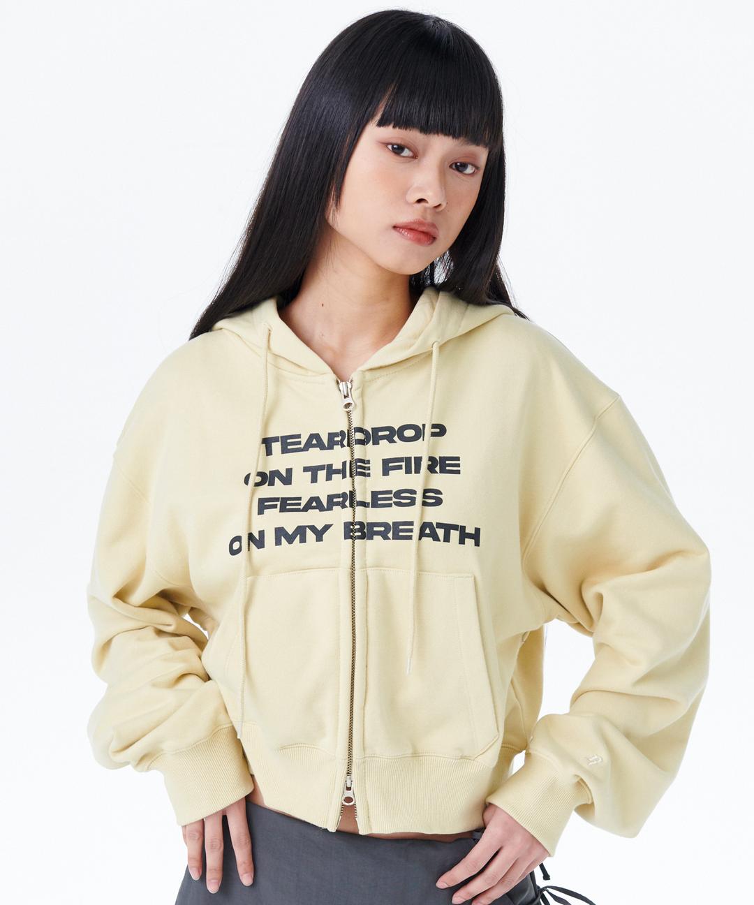 LETTERING CROP ZIP UP HOODIE [EGG SHELL]