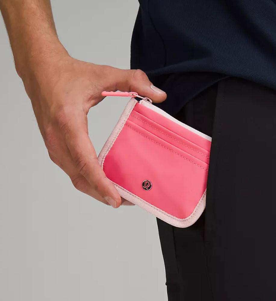 룰루레몬 트루 아이덴티티 카드 지갑 True Identity Card Case