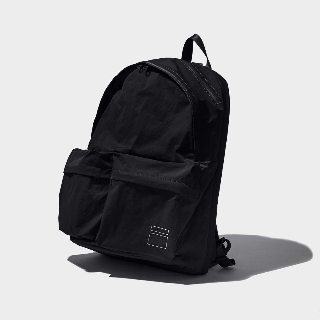 BS 02-1 DAYPACK 26 (BLACK)
