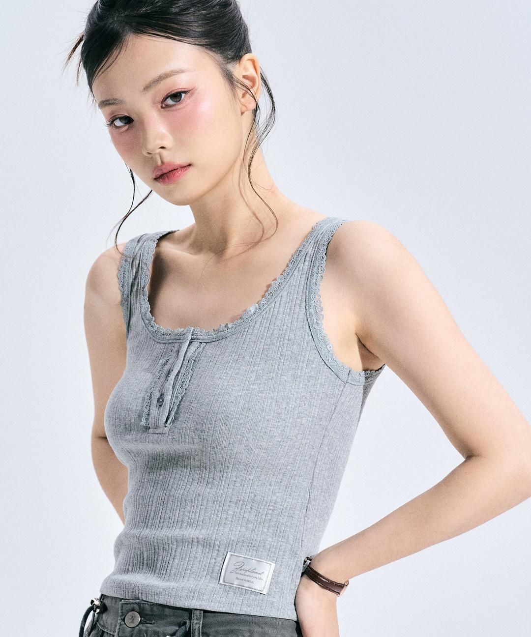 켈시 버튼 슬리브리스 [GREY]