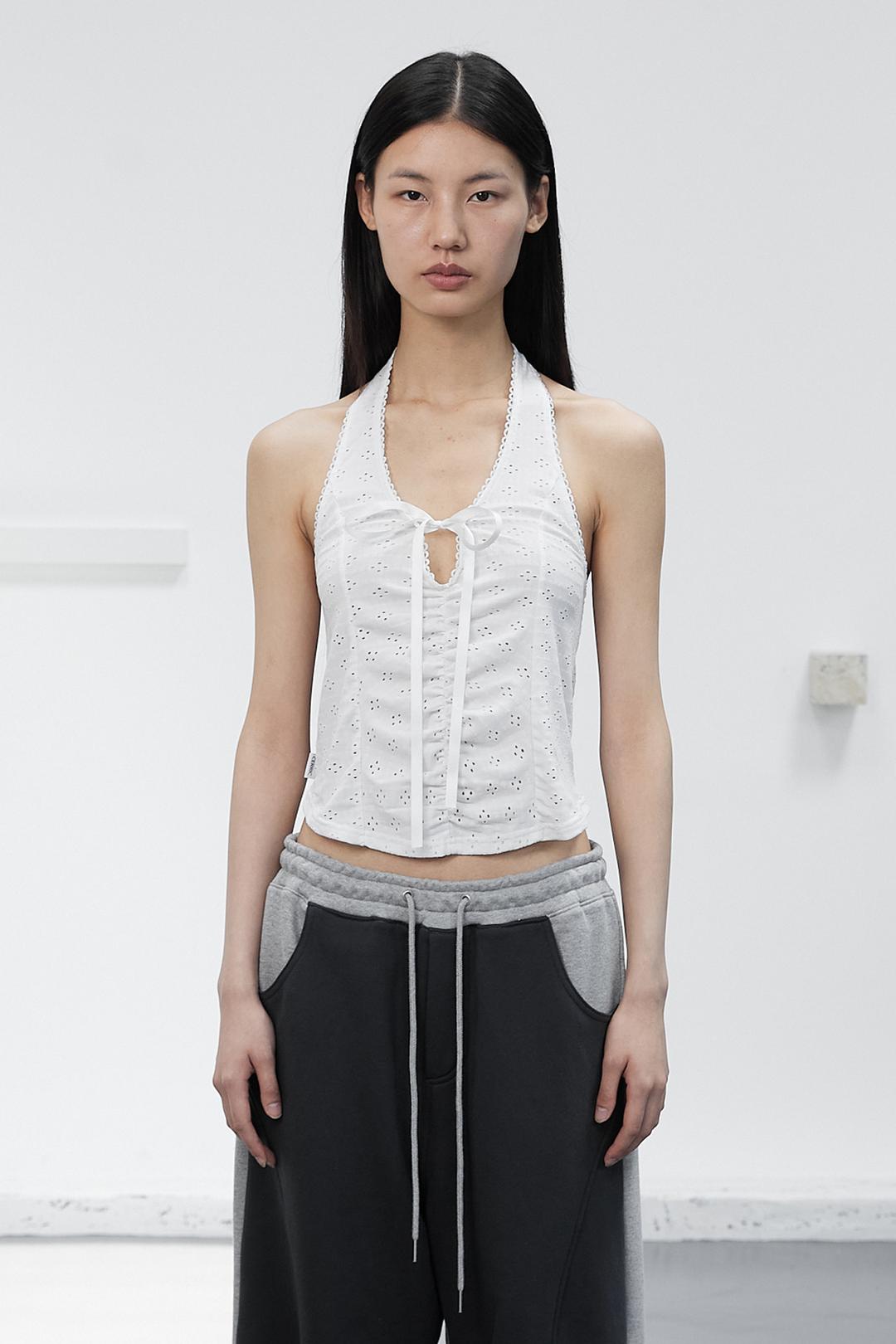 LACE HALTER NECK TIED SLEEVELESS / WHITE
