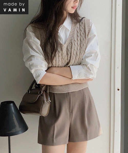 바닐라민트 [자체제작]핀턱 스판 하프팬츠/S-XL/히든밴딩/안감⭕/쫀득한 스판원단으로 편한 착용감/MADE 반바지/하프슬랙스/출근룩/하객룩