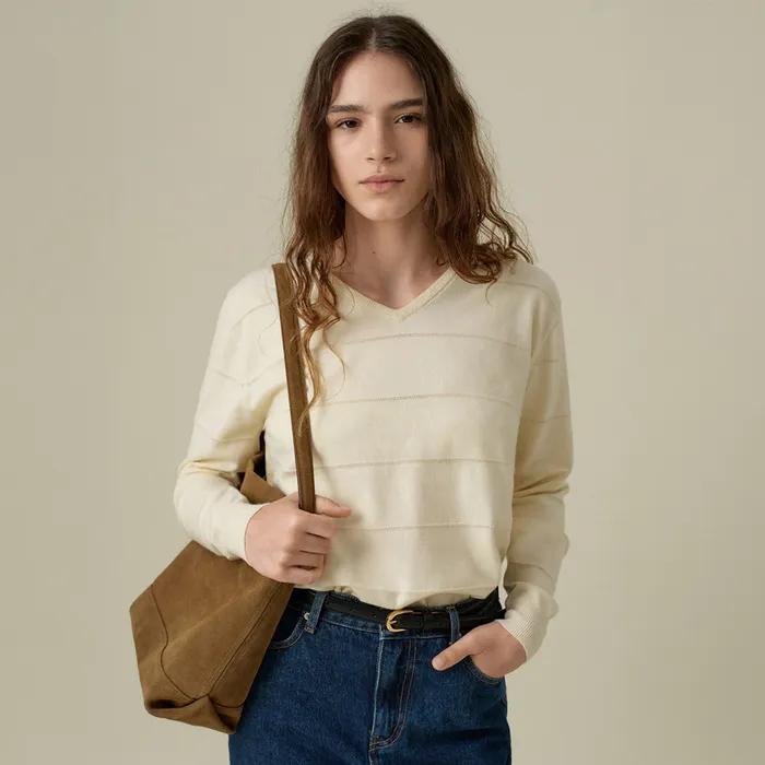 LIVA V NECK KNIT_CREAM