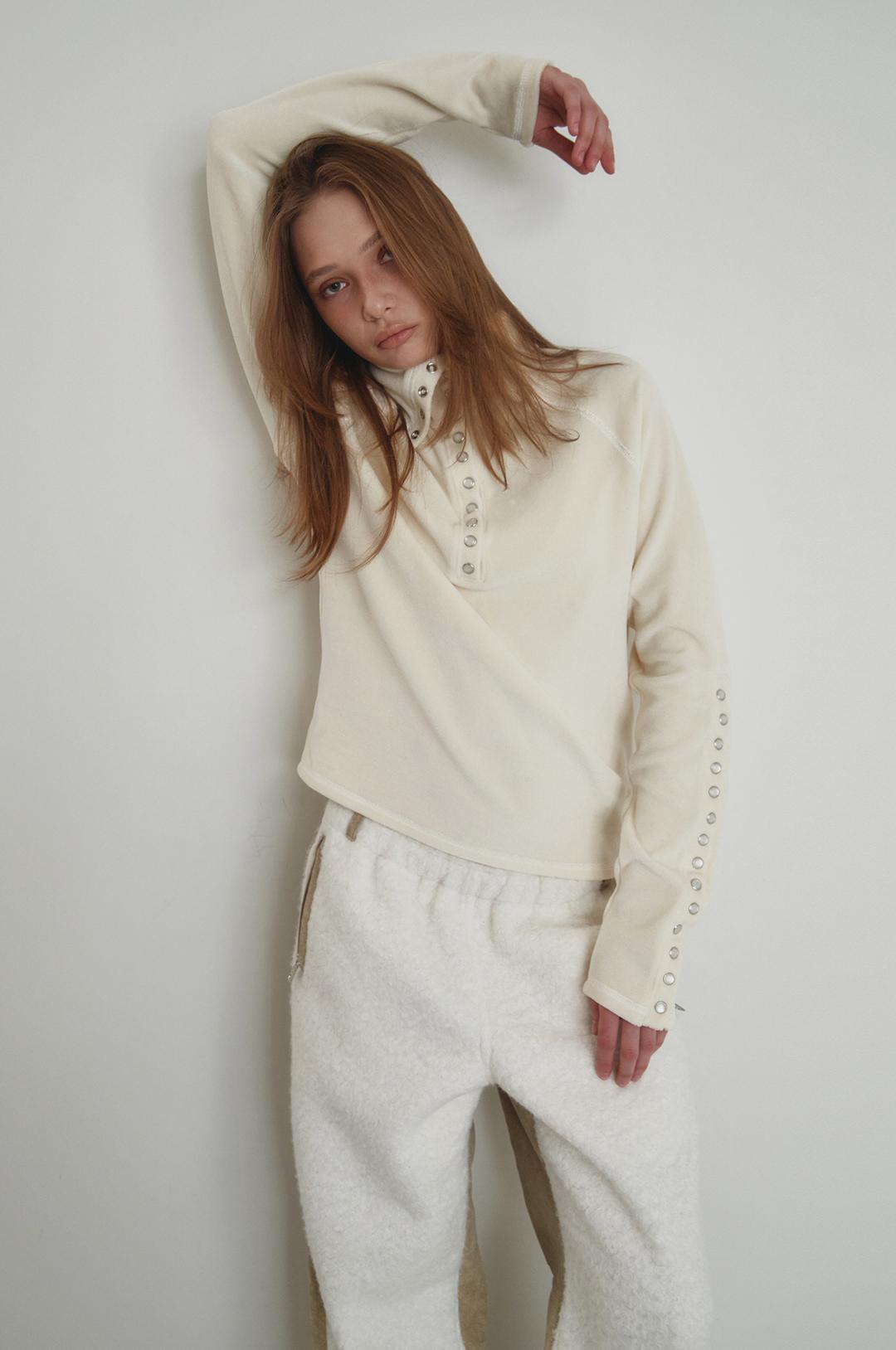 G_VELOUR BUTTON TOP / IVORY