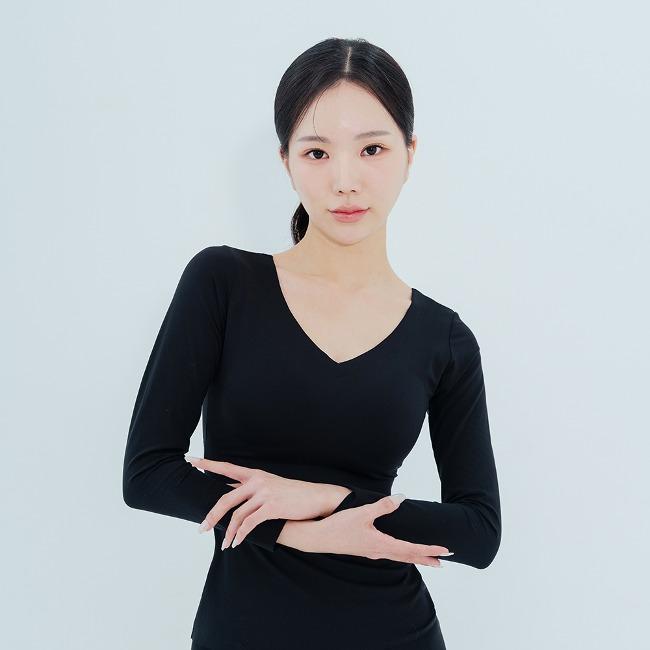벨벳 웜 브라탑 롱슬리브