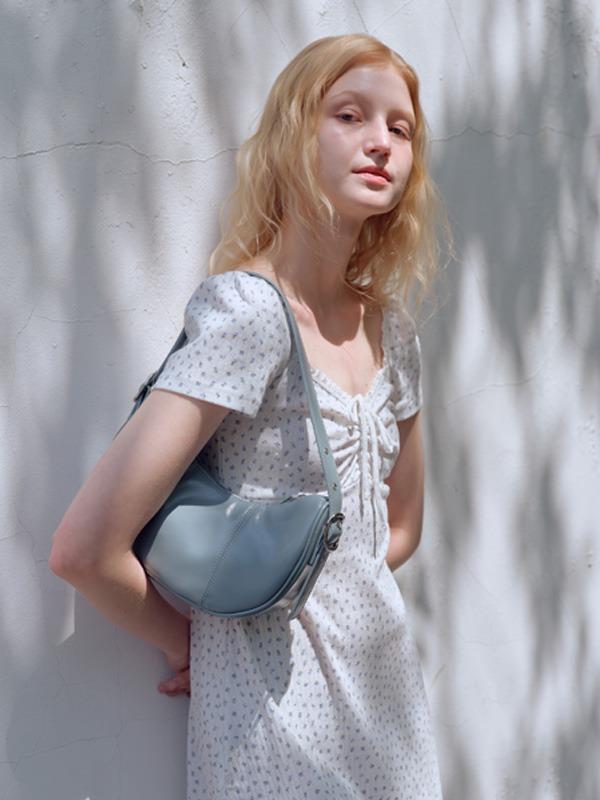 멜리 호보백 Meli Hobo Bag_Dusty Blue