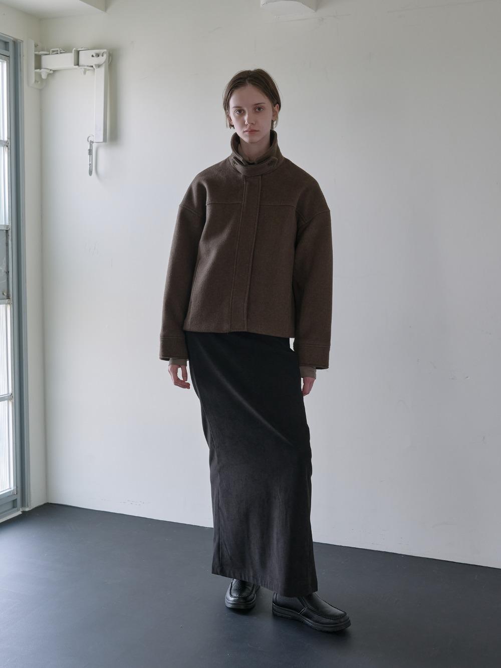 [11/1(금) 예약배송] MINIMAL SHORT COAT (brown)