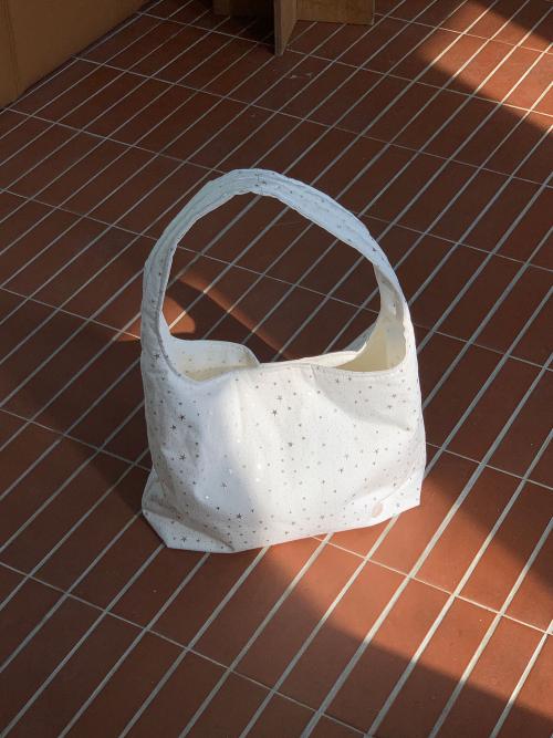 누베 호보백  L - 화이트 스터드