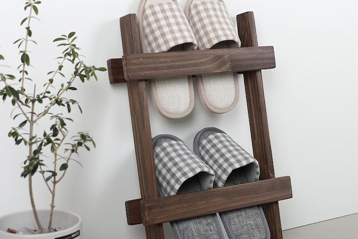 [5%쿠폰]원목 우드 앤틱 미니 2단 현관 슬리퍼 실내화 꽂이 걸이 정리 거치대