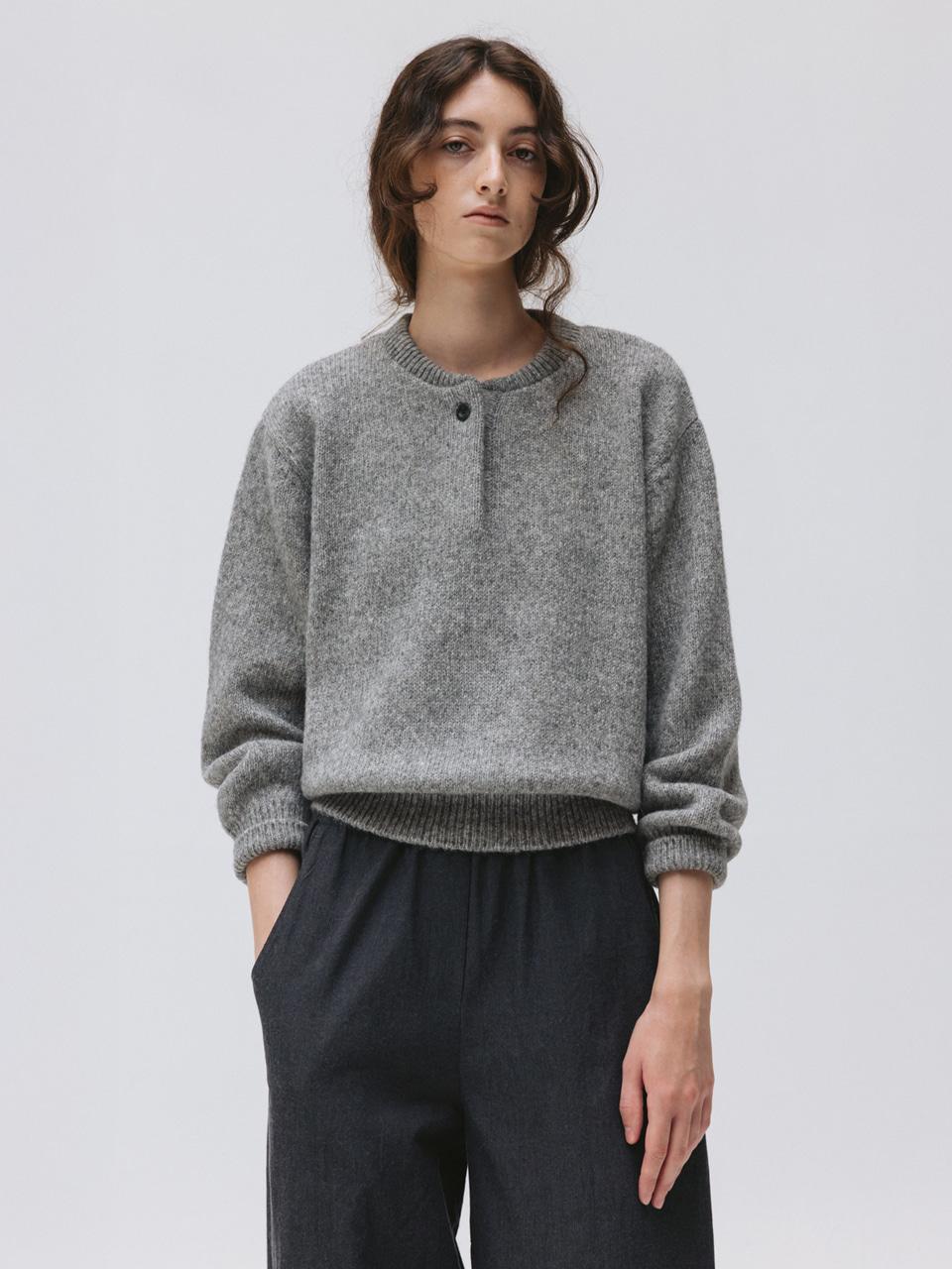 alpaca henley knit (melange gray)