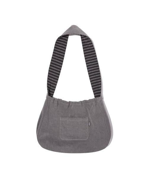 피그먼트 다잉 리버서블 크로스바디백 [차콜]