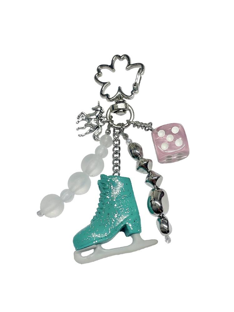 [LIMITED] Winter Ice 스케이트 키링