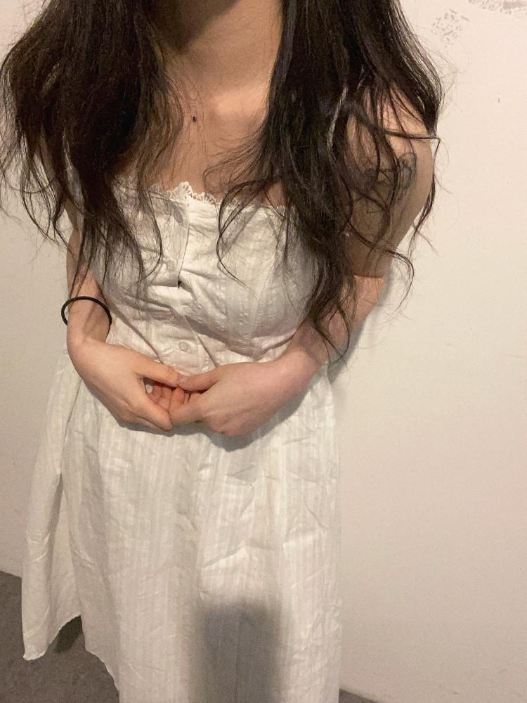 화이트 레이스 나시 원피스 (1 color)