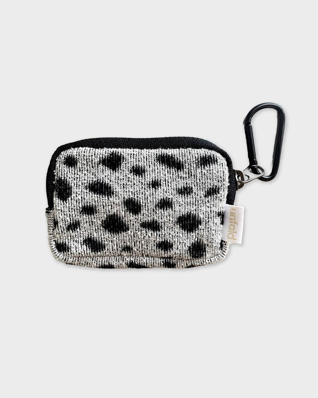 Terry card case (dalmatian)