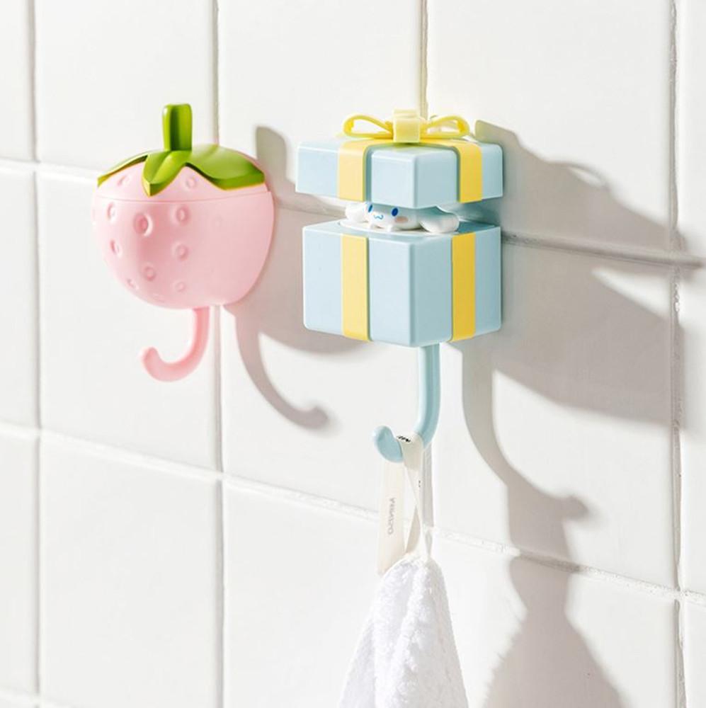 산리오굿즈샵 빼꼬미 걸이식 장식 후크 마이멜로디 헬로키티 시나모롤 가방 손수건 걸이