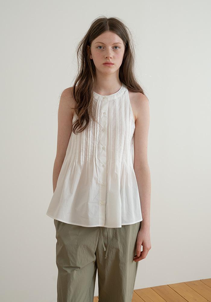 Pintuck halter neck blouse